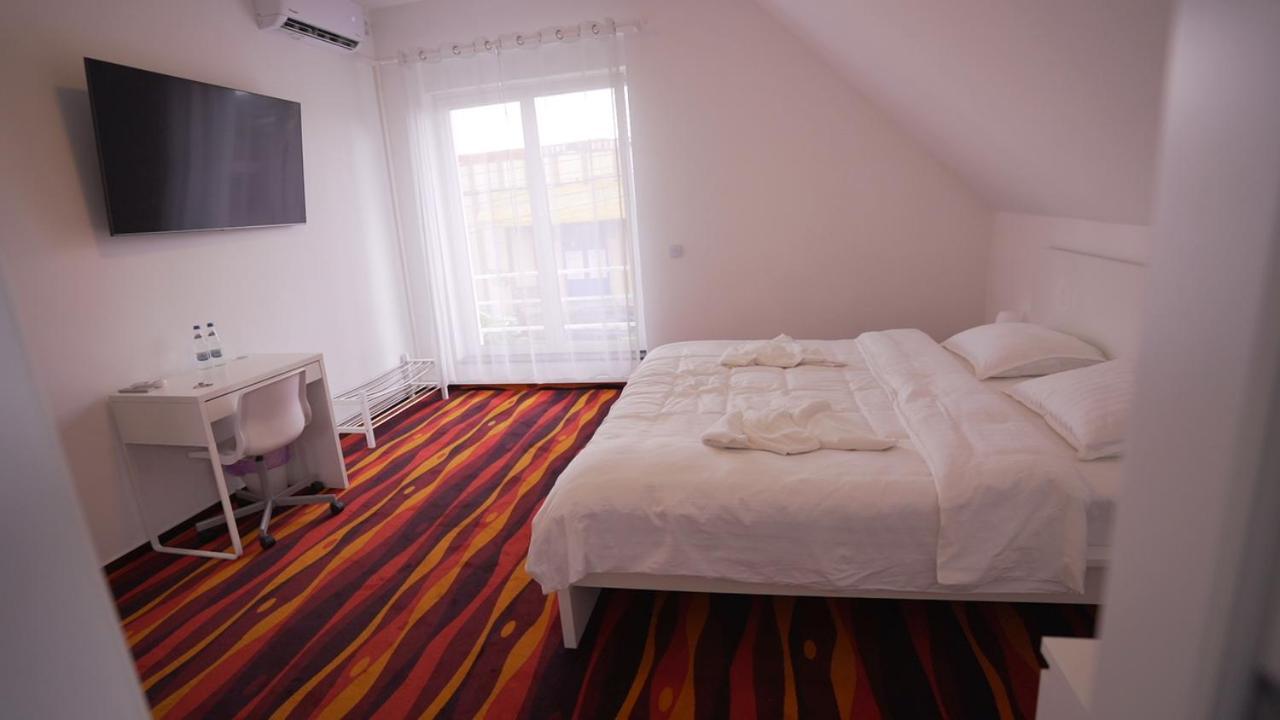 Vivo House Bed & Breakfast Târgu-Mureş Eksteriør bilde