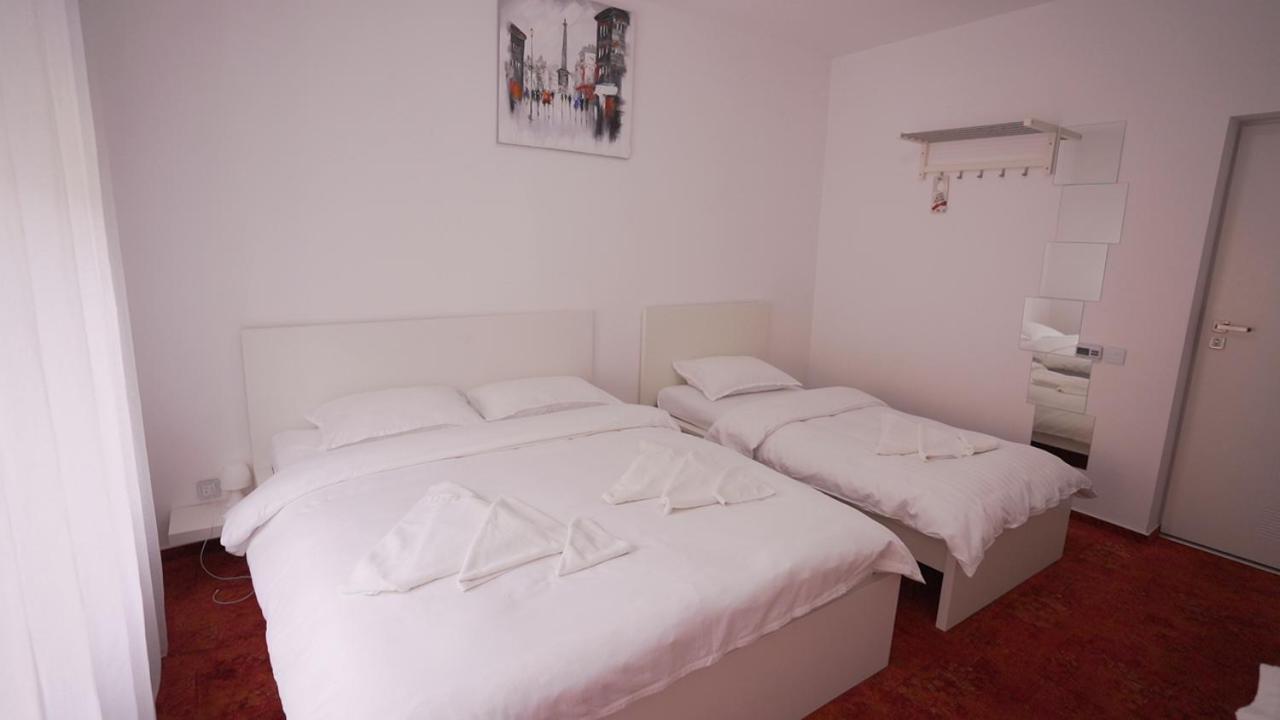 Vivo House Bed & Breakfast Târgu-Mureş Eksteriør bilde
