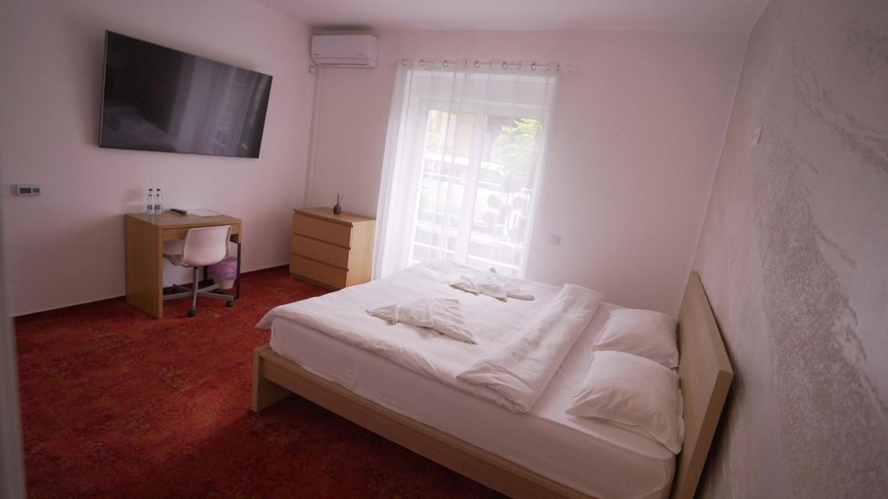 Vivo House Bed & Breakfast Târgu-Mureş Eksteriør bilde